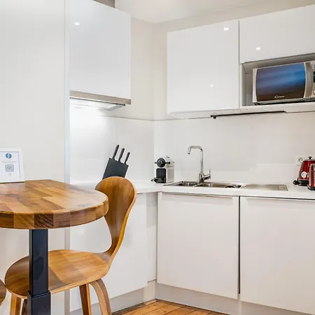 Apartmán De Standing Tres Bien Situe Aux Portes De Quinconces *